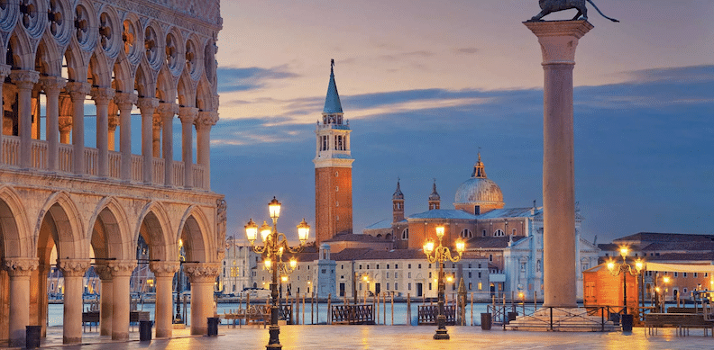 Piazza San Marcos, Venice. Crowne Plaza Venice East.